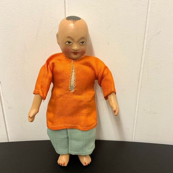 Vintage Chinese Ethnic Malaya Doll Handpainted with Clothing - Picture 1 of 7